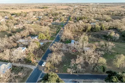 Lot 1 E Alamo Street, Elgin, TX 78621 - Photo 7
