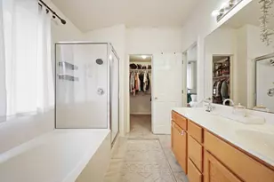 1130 Emmitt Run, Austin, TX 78721 - Photo 15