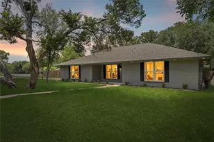2306 Standish Dr, Austin, TX 78745 - Photo 3