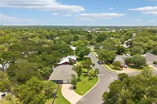 2306 Standish Dr, Austin, TX 78745 - Photo 37