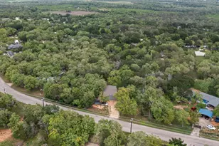 137 Scarlet Harts Ln, Dale, TX 78616 - Photo 3