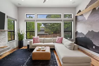 1102 W Monroe Street, Austin, TX 78704 - Photo 17