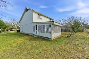 700 Faircrest Dr, Buda, TX 78610 - Photo 25