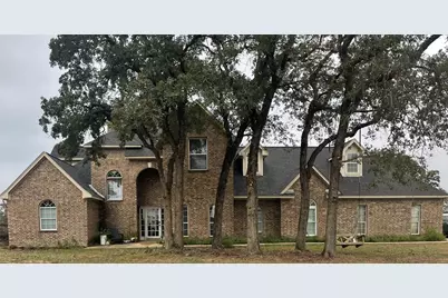 329 Flash Circle, Luling, TX 78629 - Photo 1