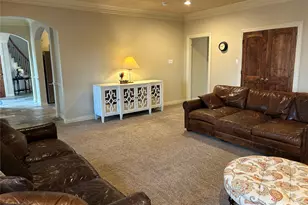 329 Flash Cir, Luling, TX 78629 - Photo 17
