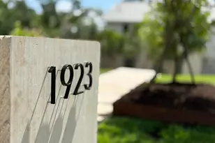 1923 Cypress Point W, Austin, TX 78746 - Photo 27