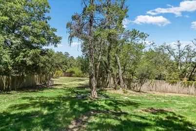 1923 Cypress Point W, Austin, TX 78746 - Photo 23