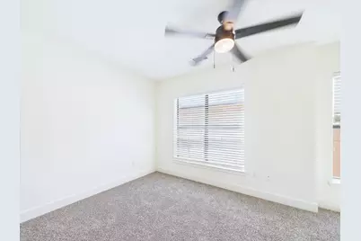 711 W 32nd Street #120, Austin, TX 78705 - Photo 11