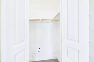 711 W 32nd St, Austin, TX 78705 - Photo 17