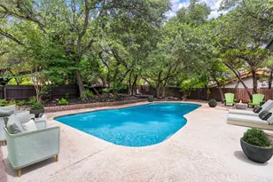 201 Timpanagos Dr, Lakeway, TX 78734 - Photo 1