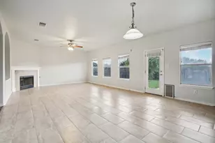 653 Dark Horse Ln, Buda, TX 78610 - Photo 5