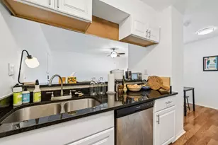 2207 Leon St, Austin, TX 78705 - Photo 13