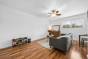 2207 Leon St, Austin, TX 78705 - Photo 3