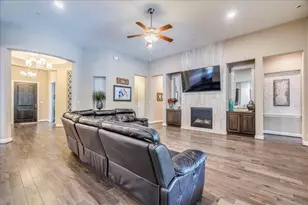 315 Cibola Dr, Kyle, TX 78640 - Photo 13