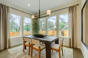 336 Ridgeway Ln, Georgetown, TX 78628 - Photo 7