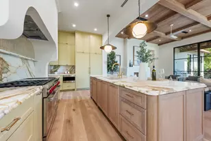 2114 W 11th St, Austin, TX 78703 - Photo 13