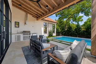 2114 W 11th St, Austin, TX 78703 - Photo 39