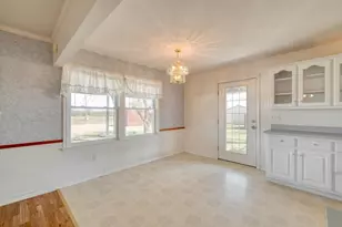 829 State Hwy 21 Hwy W, Cedar Creek, TX 78612 - Photo 21