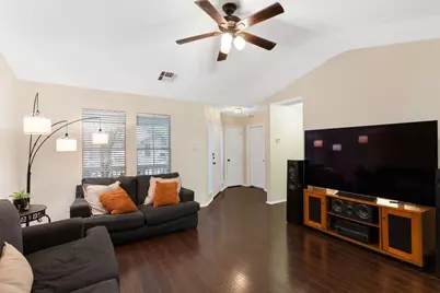 317 Strawn, Kyle, TX 78640 - Photo 9