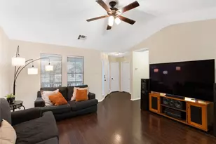 317 Strawn, Kyle, TX 78640 - Photo 9