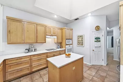 10803 Pinkney Lane, Austin, TX 78739 - Photo 15