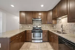 303 Irma Dr, Austin, TX 78752 - Photo 7