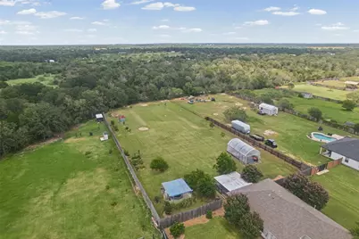 137 Hay Meadow Road, Cedar Creek, TX 78612 - Photo 27