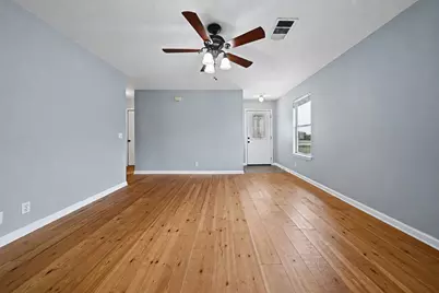 137 Hay Meadow Road, Cedar Creek, TX 78612 - Photo 3