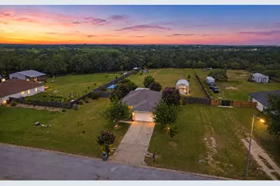137 Hay Meadow Road, Cedar Creek, TX 78612 - Photo 29