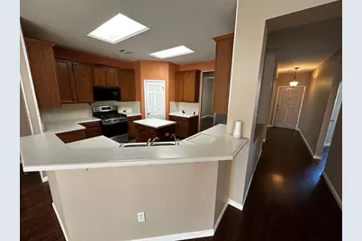 1041 Disraeli Circle, Pflugerville, TX 78660 - Photo 9