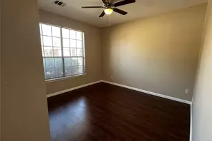 1041 Disraeli Cir, Pflugerville, TX 78660 - Photo 25