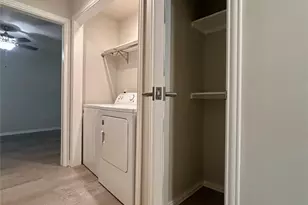 8905 Tronewood Dr, Austin, TX 78758 - Photo 11