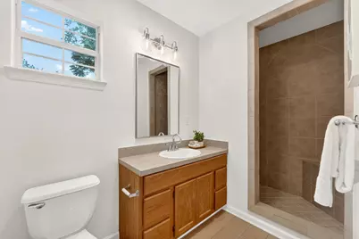 1010 Louise Street, Marble Falls, TX 78654 - Photo 19