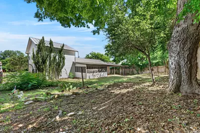 1010 Louise Street, Marble Falls, TX 78654 - Photo 25