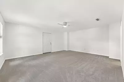1010 Louise Street, Marble Falls, TX 78654 - Photo 11