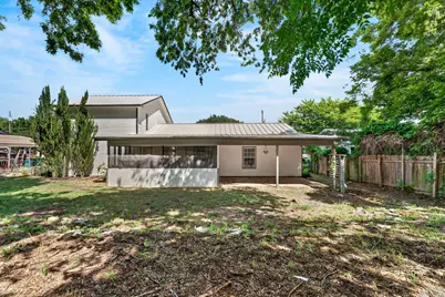 1010 Louise Street, Marble Falls, TX 78654 - Photo 23