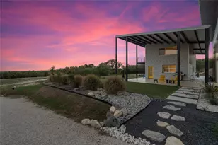 370 Gray Wolf, Blanco, TX 78606 - Photo 31