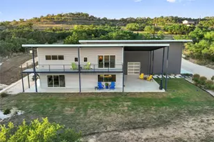 370 Gray Wolf, Blanco, TX 78606 - Photo 3