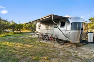 370 Gray Wolf, Blanco, TX 78606 - Photo 21