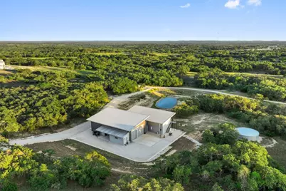 370 Gray Wolf, Blanco, TX 78606 - Photo 25