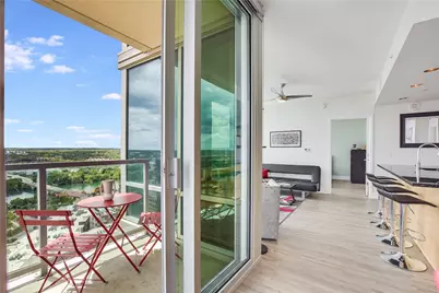300 Bowie Street, Austin, TX 78703 - Photo 9