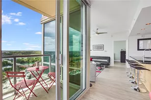 300 Bowie St, Austin, TX 78703 - Photo 9