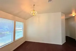 124 Estate Cove, Hutto, TX 78634 - Photo 11