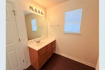 124 Estate Cove, Hutto, TX 78634 - Photo 17