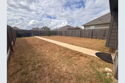 2916 Brand Iron Drive, San Marcos, TX 78666 - Photo 23
