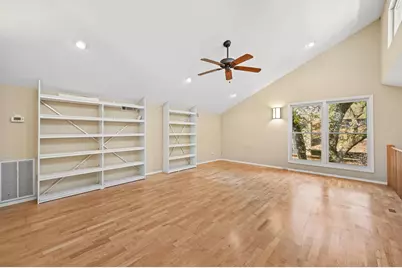8504 Tallwood Drive, Austin, TX 78759 - Photo 17