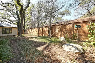 8504 Tallwood Drive, Austin, TX 78759 - Photo 23
