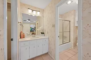 8504 Tallwood Dr, Austin, TX 78759 - Photo 19