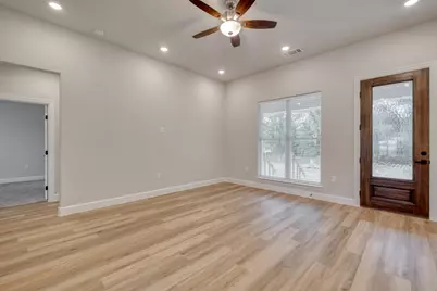 116 Pine Point Cove, Elgin, TX 78621 - Photo 5