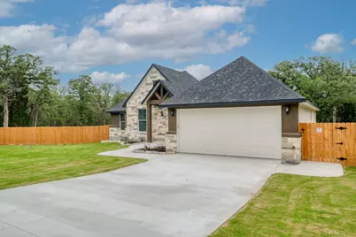 116 Pine Point Cove, Elgin, TX 78621 - Photo 3